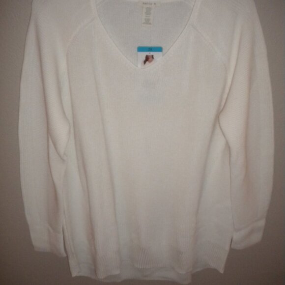 Matty M Women's Plus Size 2X Ivory Rib Stitch V Neck Sweater NWT - Picture 3 of 6